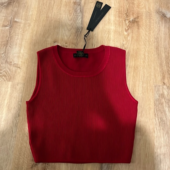 House of Harlow 1960 Tops - NWT House of Harlow 1960 crop top, color wine , size medium.